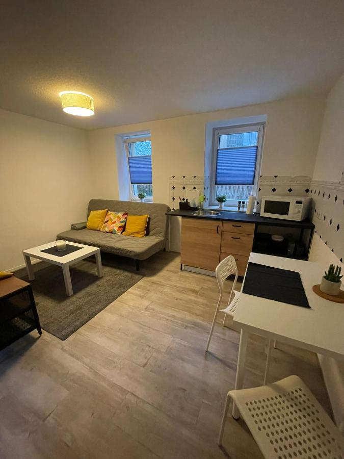 Ruhiges Apartment Im Herzen Von Gera Exterior foto
